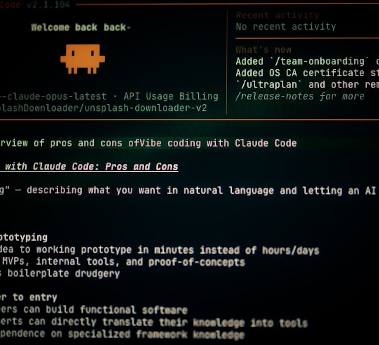 Terminal Linux mostrando el error SSH Permission denied publickey